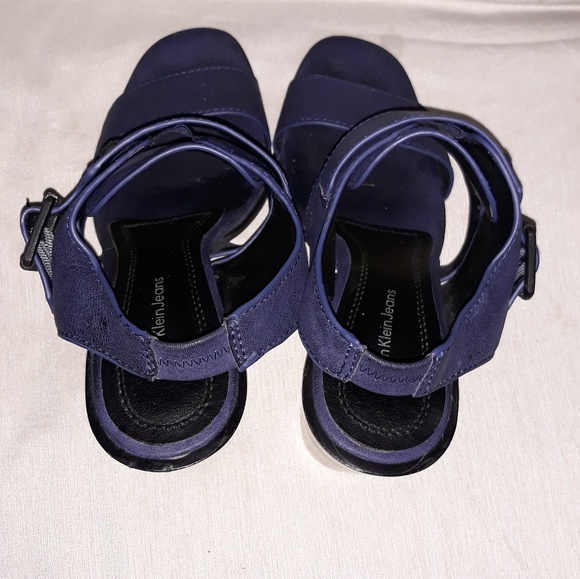 Calvin Klein Bellany heeled Sandal - Picture 3 of 7